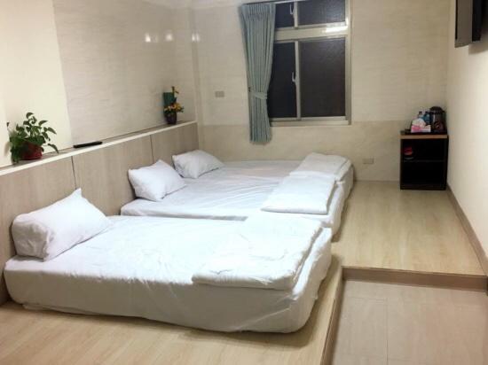 Home Run Homestay Dongyin Luaran gambar